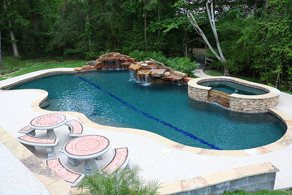 Have a Low-Maintenance and Stylish New Pool Professionally Installed by Skilled Installers in Florida