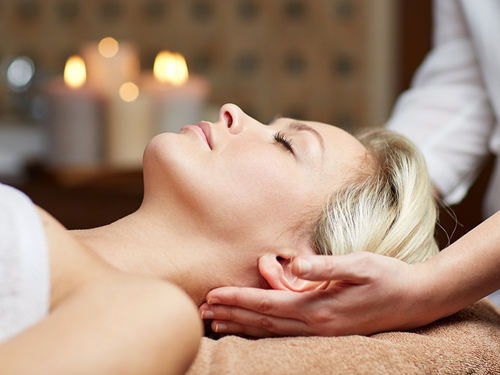 Experience the Healing Benefits of Massage Therapy in Edmonton