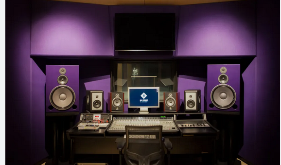 How studios in Atlanta function