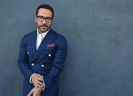 The Many Faces of Jeremy Piven: A Versatile Actor’s Journey